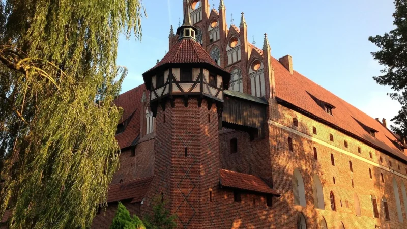 Zabytki wpisane na listę UNESCO w Polsce: jak planować wyjazd śladami dziedzictwa